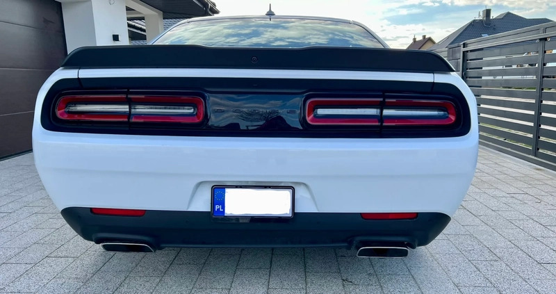 Dodge Challenger cena 209000 przebieg: 2600, rok produkcji 2023 z Ostrołęka małe 352